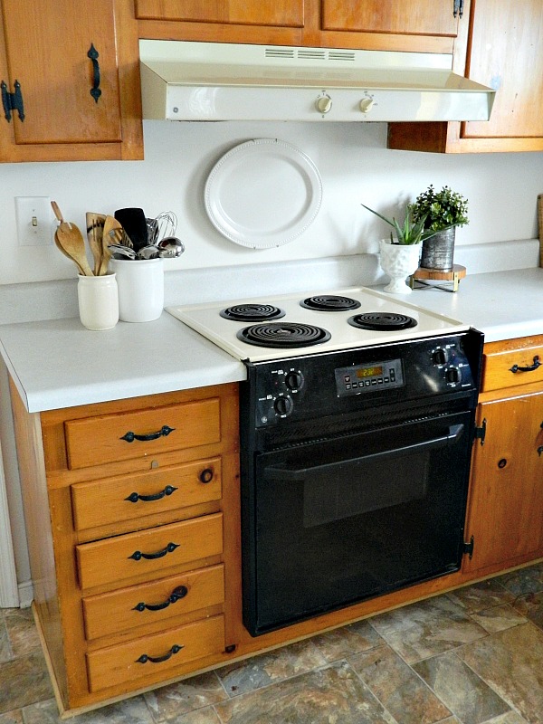 Which Kitchen Cabinets Should Be Hung First Which Kitchen Cabinets Should Be Hung First