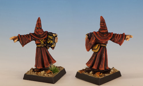 Talisman Inquisitor, Citadel Miniatures (1987, sculpted by Aly Morrison)