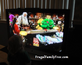 Thomas the Train and Barney Holiday DVD Reviews | Frugal Family Tree