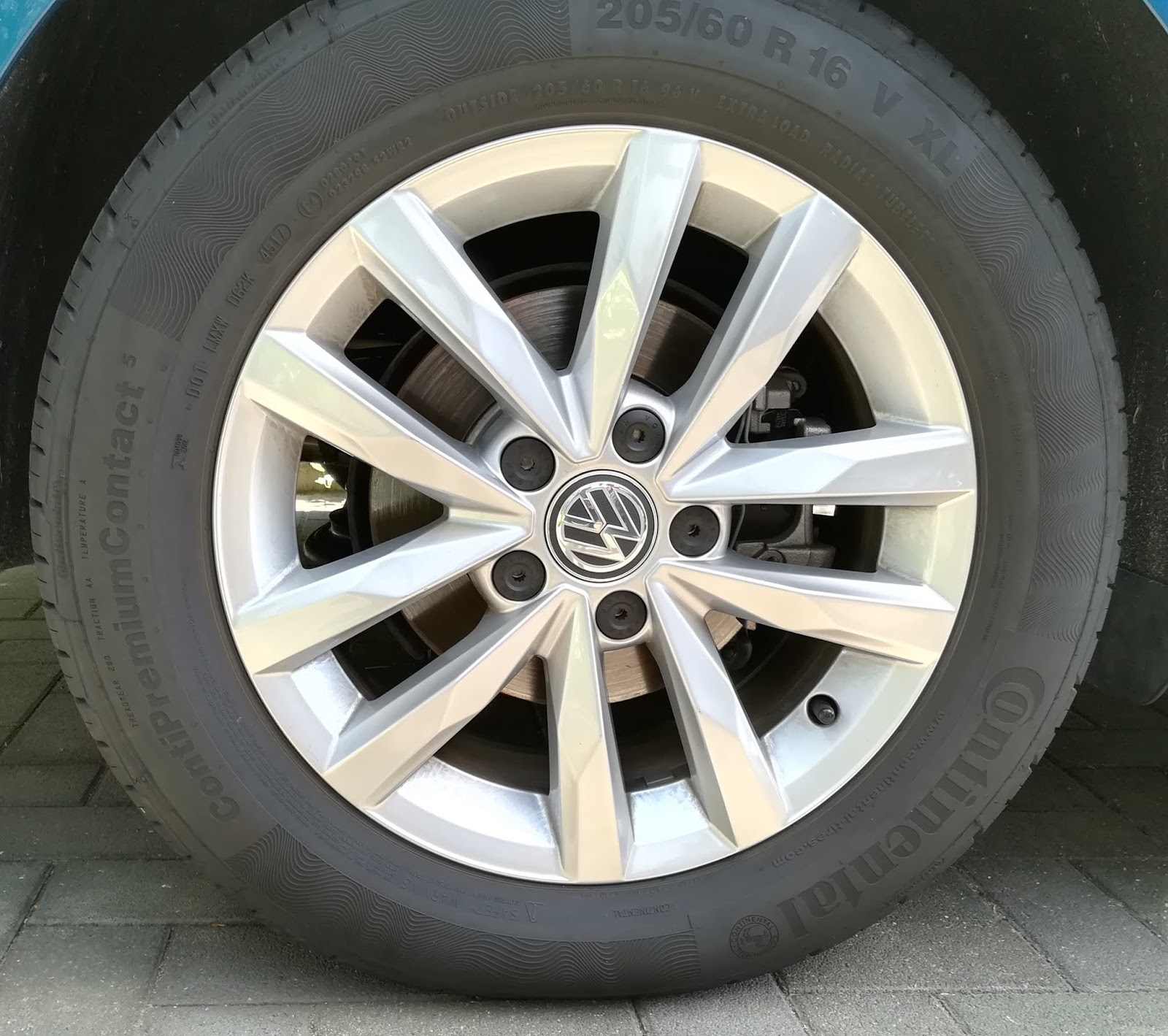 定番超歓迎】 VW トゥーラン用 スタッドレス トーヨー オブザーブ ギズ2 205/55R16 91Q スマートライン 365 タイヤ1番 通販  PayPayモール