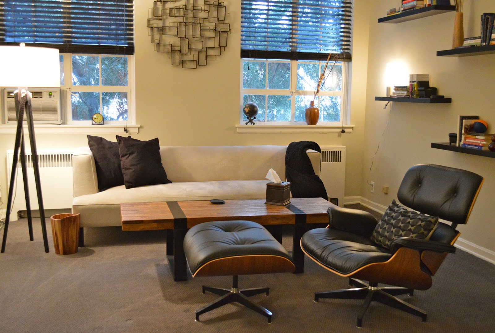 Dr. Ryan Janis, Psychologist Office Photo