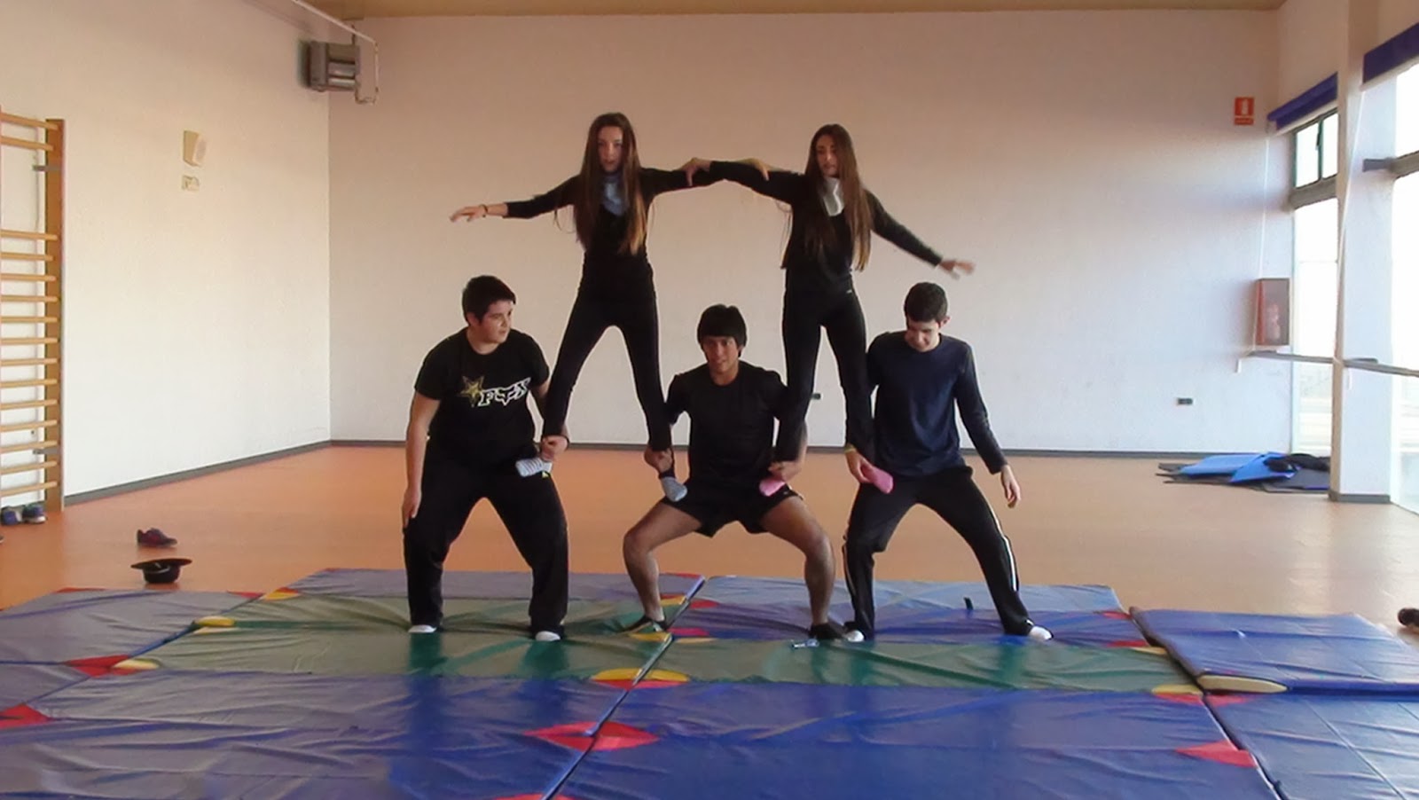 e-f-ies-quintana-de-la-serena-las-mejores-piramides-de-acrosport-de