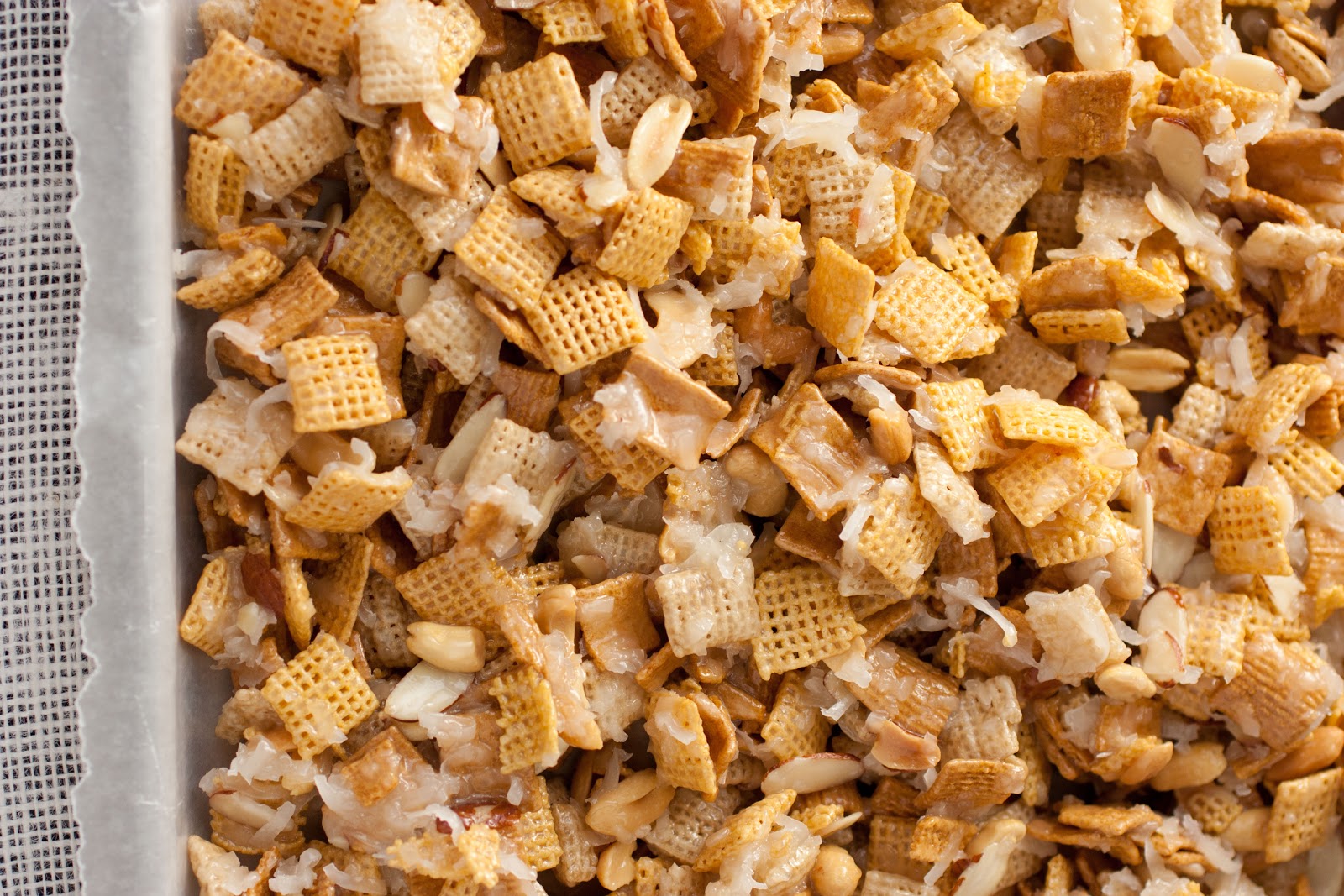 Sweet Holiday Chex Mix Keto Diet Delicious