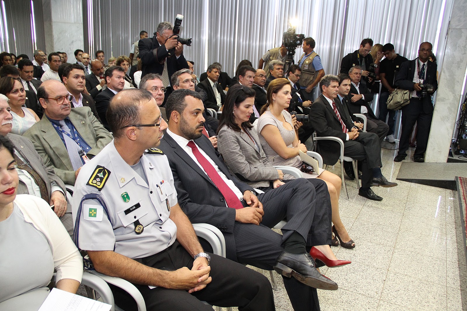 Wilmar Lacerda PT DF ASSINATURA PDTU GOVERNADOR AGNELO QUEIROZ 04.05