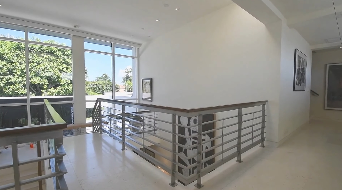 35 Interior Design Photos vs. 936 N Lake Way, Palm Beach, FL Luxury Home Tour