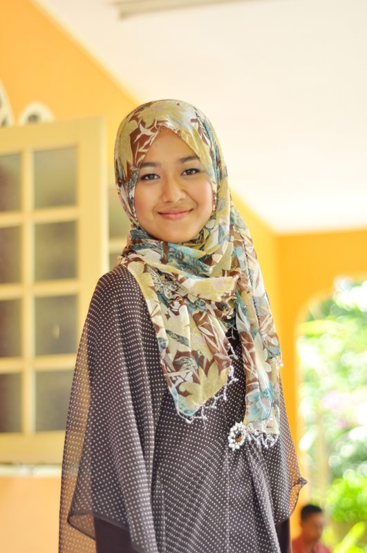 Gambar Farah Lee Blogger Malaysia Isteri Ally Iskandar