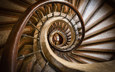 Spiral staircase