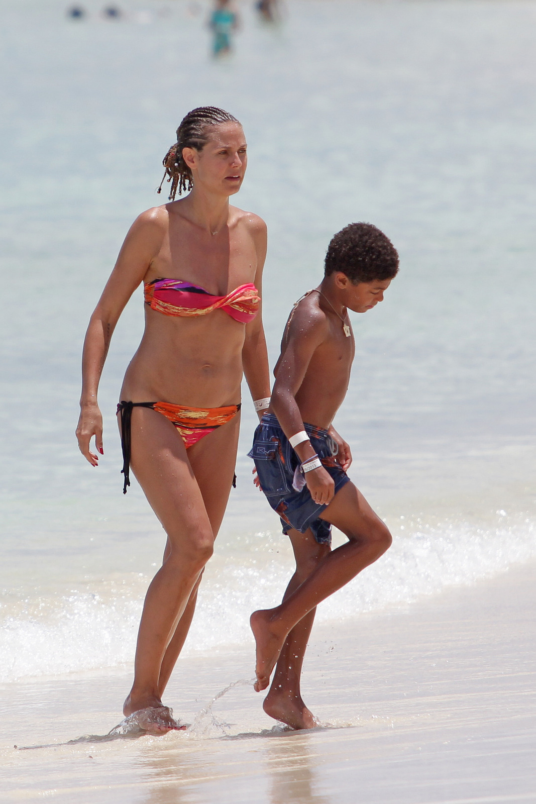 Хайди клум а пляже