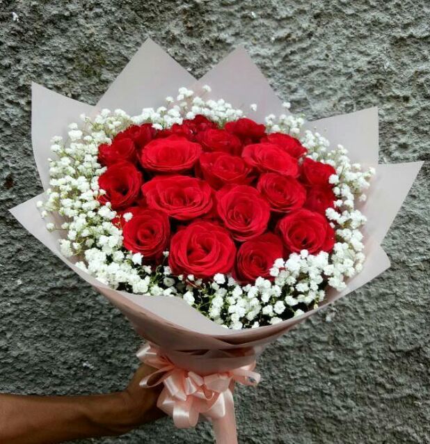 Bunga Tangan Hand Bucket Verosan Florist Surabaya Pembayaran mudah, pengiriman cepat & bisa cicil 0%. bunga tangan hand bucket verosan