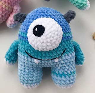 PATRON GRATIS MONSTRUO AMIGURUMI 38349