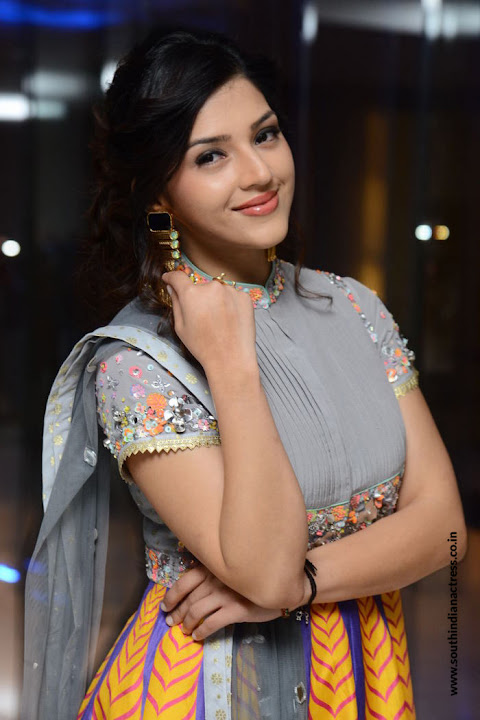 Mehreen Pirzada