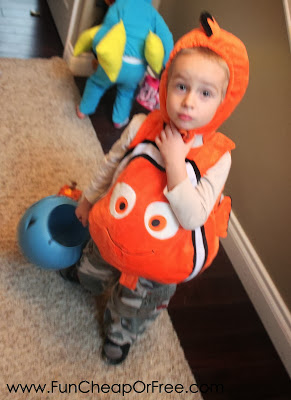 DIY Finding Nemo Costumes! - Fun Cheap or Free