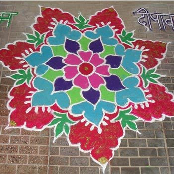 Easy and Beautiful Rangoli Designs Easy and Beautiful Rangoli Designs