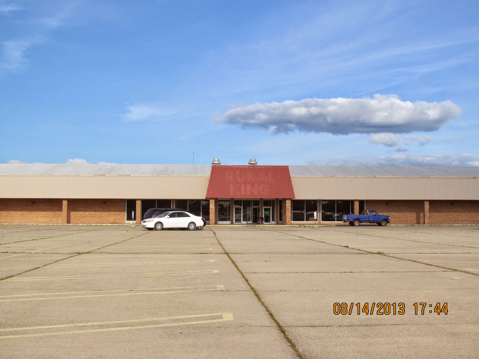 Trip to the Mall Village Mall (Effingham, IL)