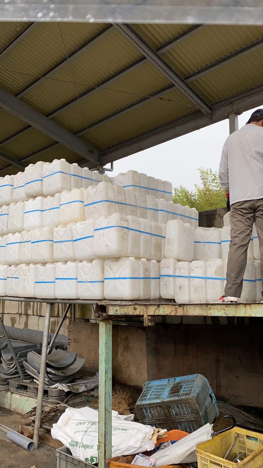 Recycling Plastics HDPE Drum Grinding