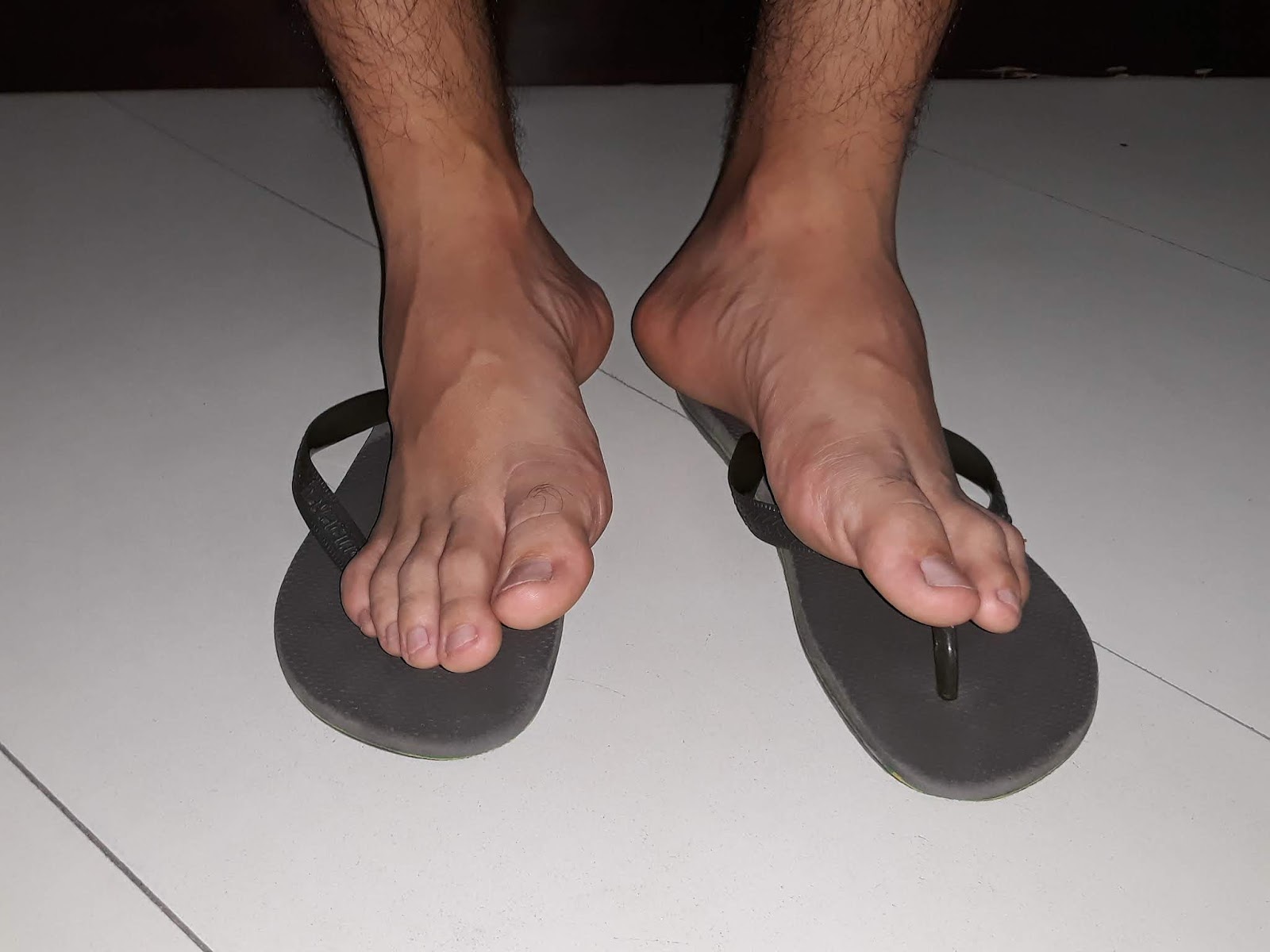 OS MAIS LINDOS PÉS MASCULINOS (BRASILEIROS)