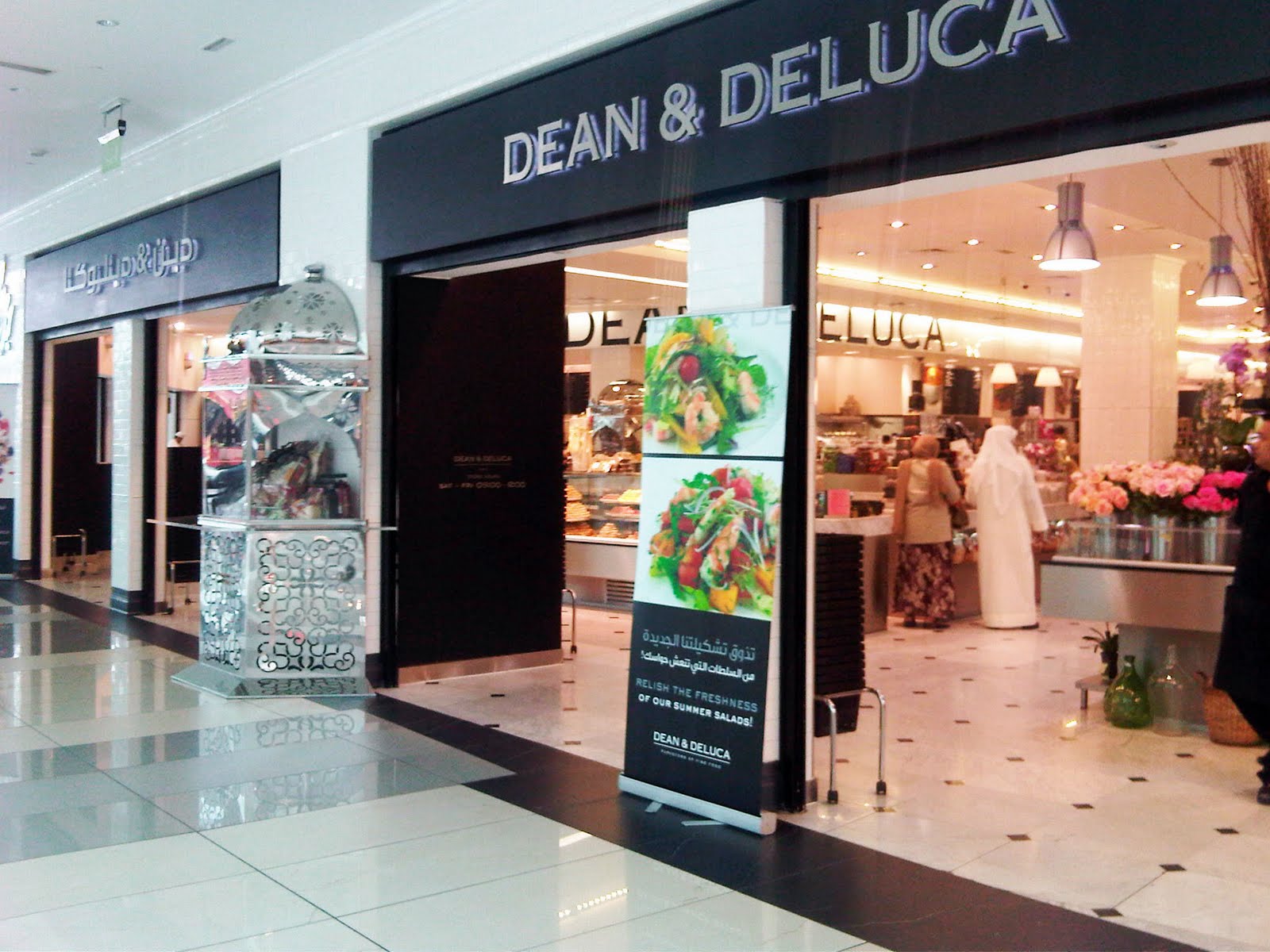Nat Tharapong: Dean & Deluca