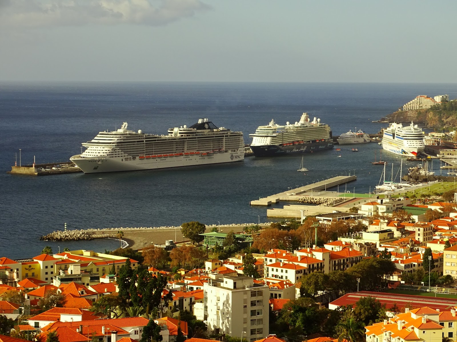 sergio-cruises-tripla-de-navios-no-funchal