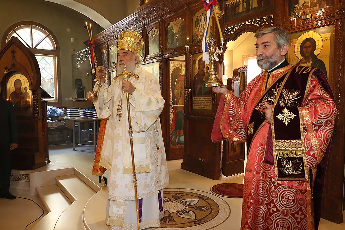 литургия василия великого когда совершается. когда служится литургия василия. презентация на тему литургия. литургия василия великого схема службы. храм воздержания.