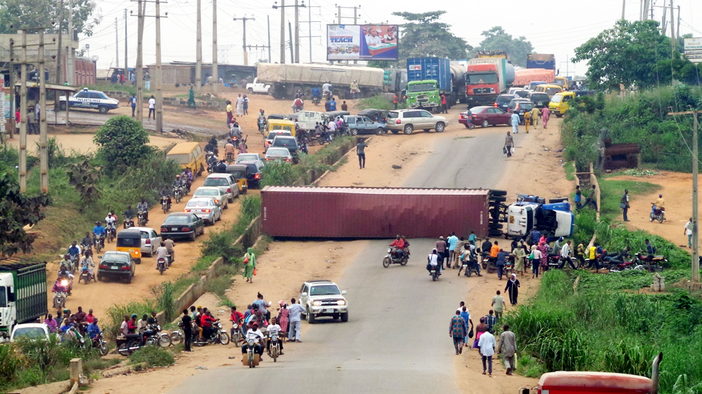 container accident ikorodu lagos