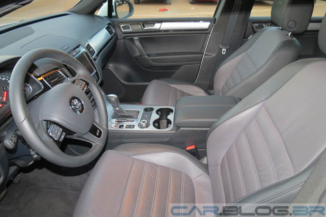 carro Touareg Volkswagen 2014 - interior