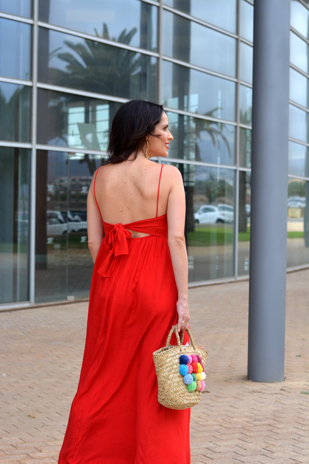 back-zara-red-dress