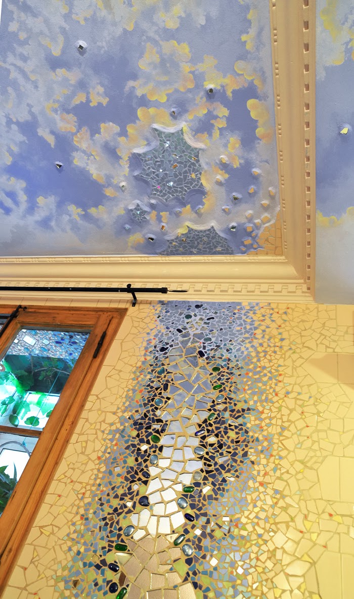 Joan Serinyà : DECORACIÓN de una SALA-COMEDOR en TRENCADÍS (Mosaicos)
