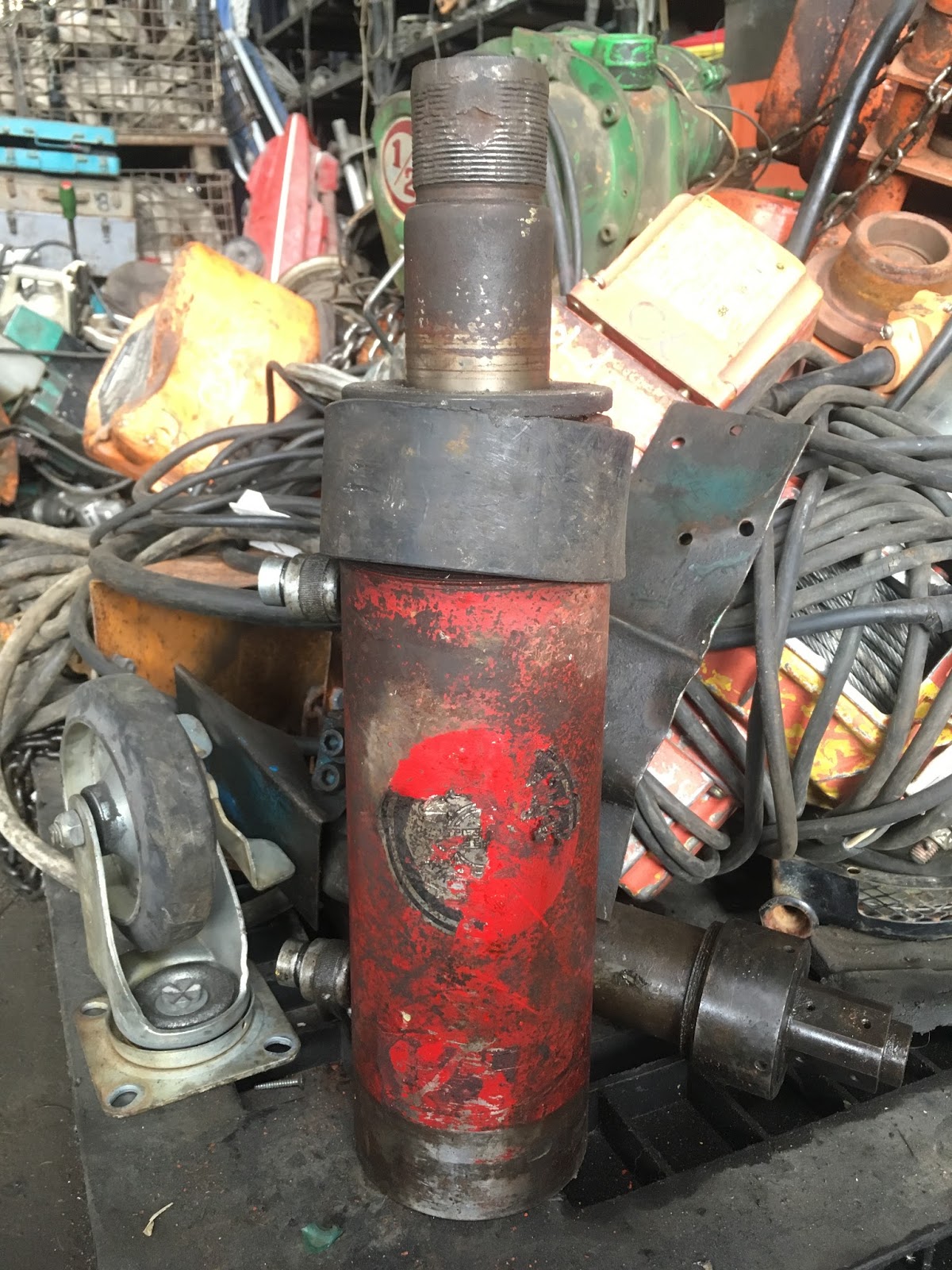 Products hydraulic pump from japan