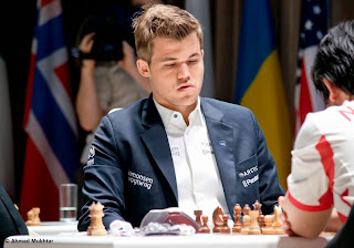 Echecs : Hikaru Nakamura 0-1 Magnus Carlsen au Mémorial Vugar Gashimov - Photo site officiel