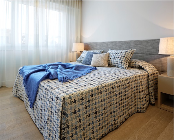 LA REFORMA DE UNA VIVIENDA EN LA ZONA ALTA DE BARCELONA [] A HOUSE