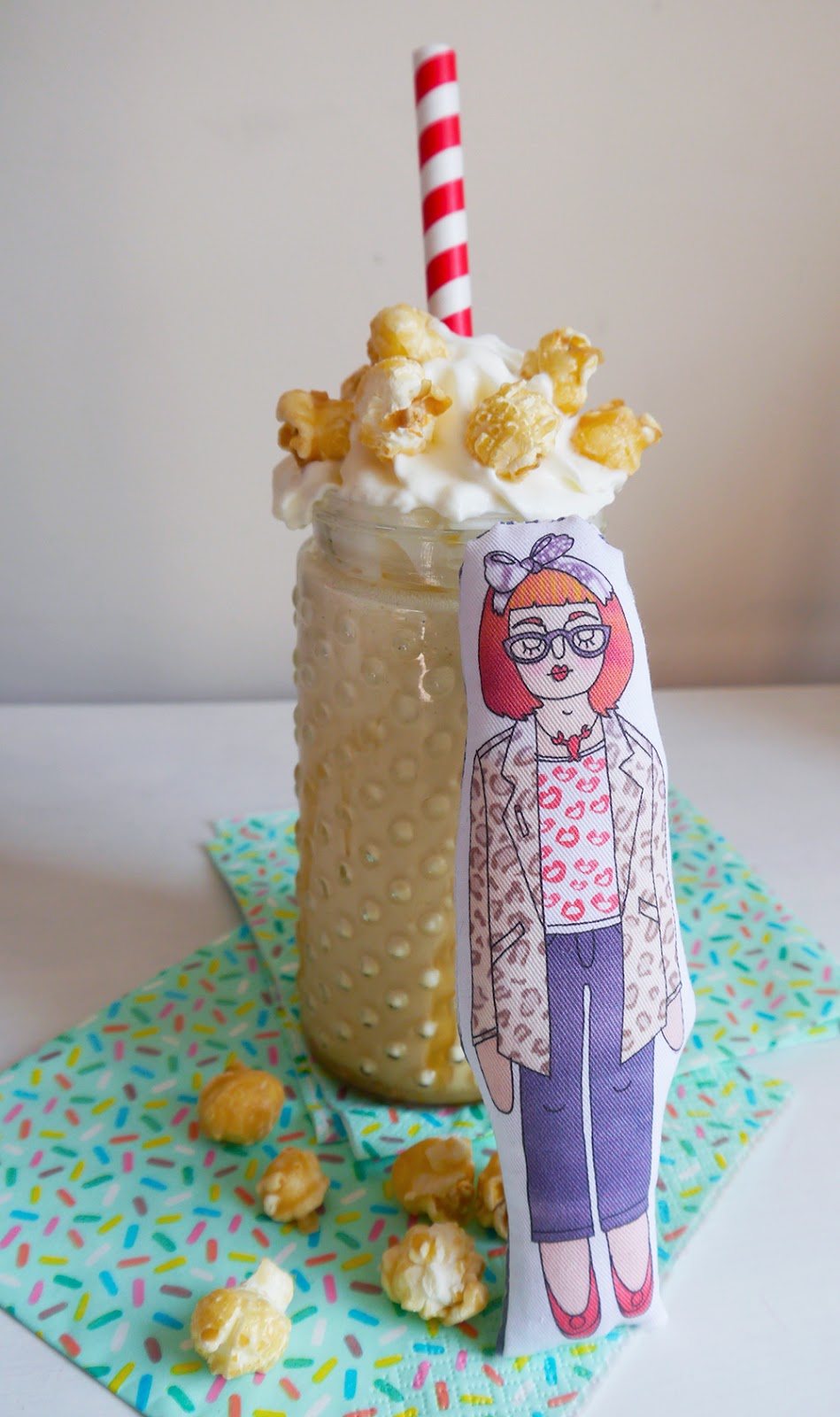 Toffee Popcorn Movie Night Shake Recipe blog birthday, blogging duo, Edinburgh bloggers, Scottish bloggers, blogger style, milks shakes, milkshake recipes, food styling, Ellie Kate Grey, customised dolls, personalised illustrations, Nutella peanut butter banana milkshake, toffee popcorn milkshake, movie milkshake, Roller Shakes, food styling, colourful straws, hard shake recipes