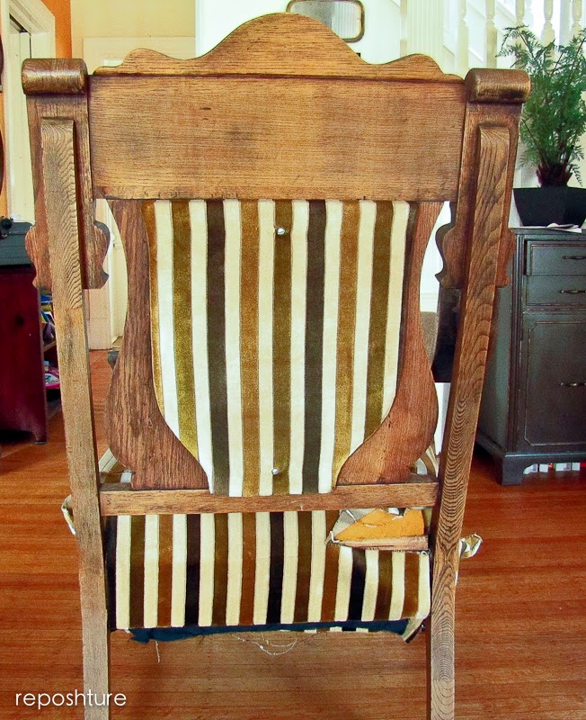 Reposhture Studio: The Throne Chair Reveal