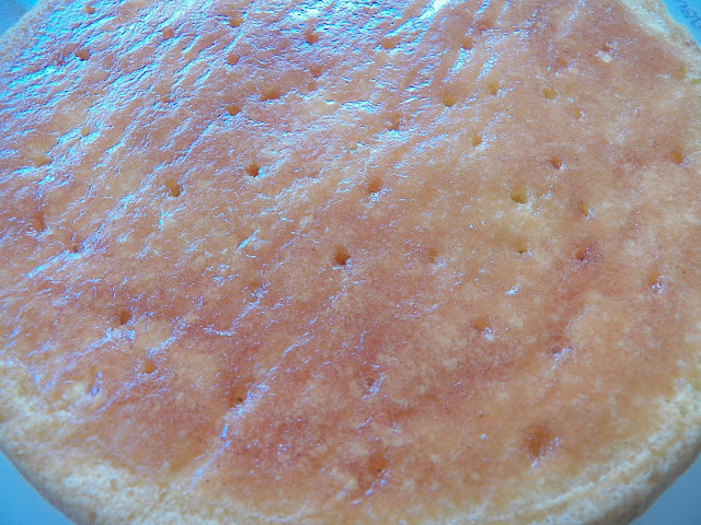 Loquat Tiramisu Cake