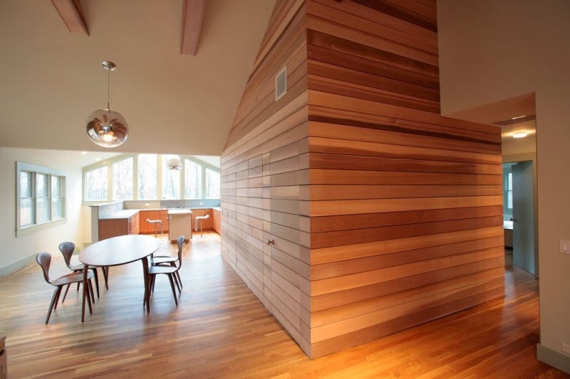 Wooden Sustainable House Interior by Jendretzki