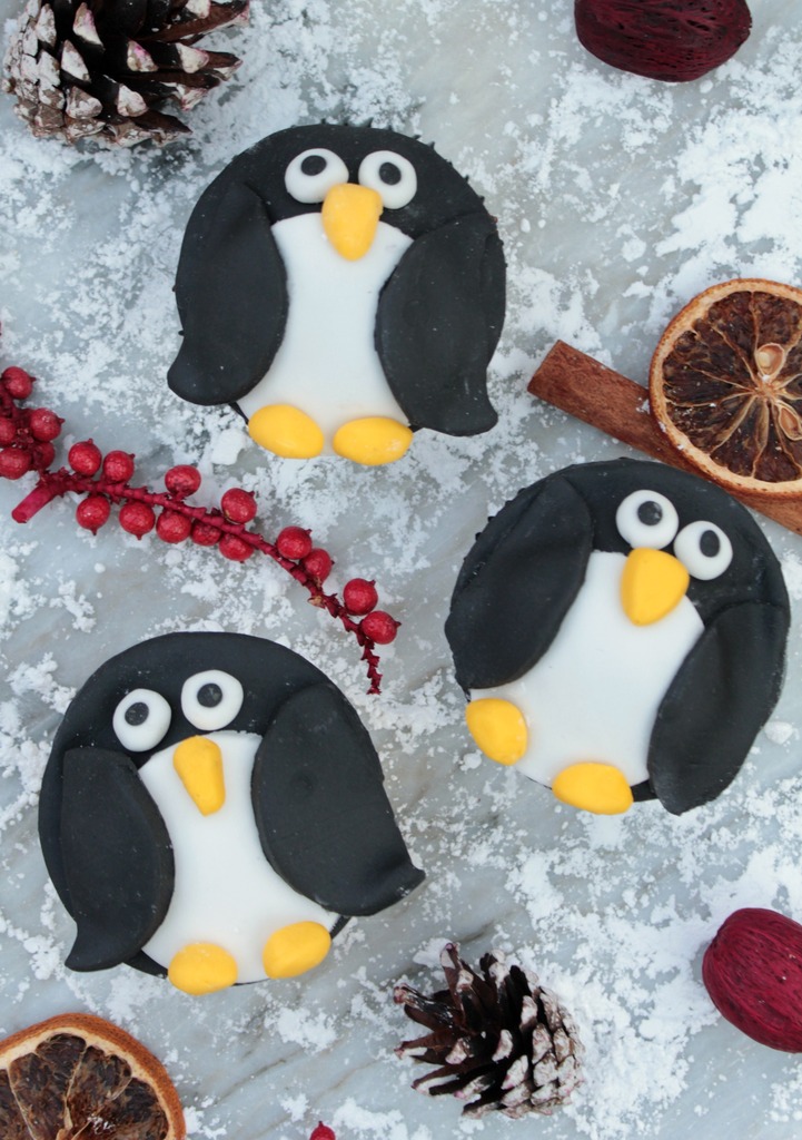 Penguin cupcakes