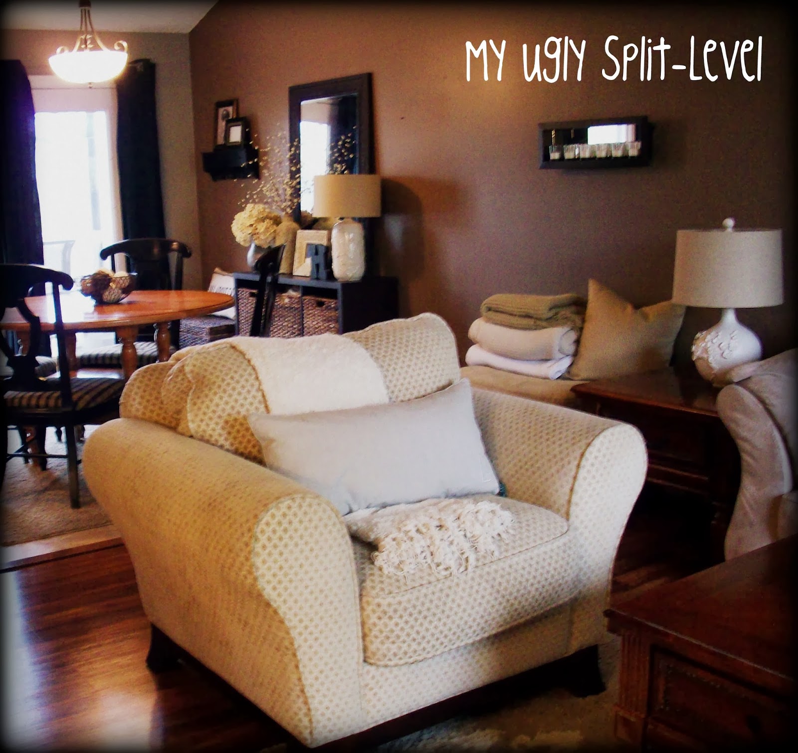 My Ugly Split-level: The Living Room