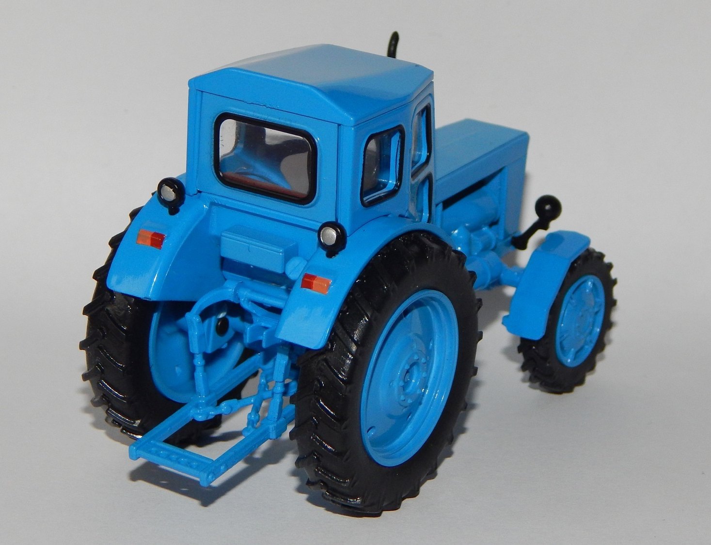 Модельки тракторов т40а. Т 40 ам. Трактор т 40 трехколесный. Трактора т 40 орловская область. Сеялка для трактора т 40.