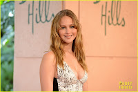 hollywood, hot sexy acress Jennifer, Lawrence, cleavage show, hunger, game, cast