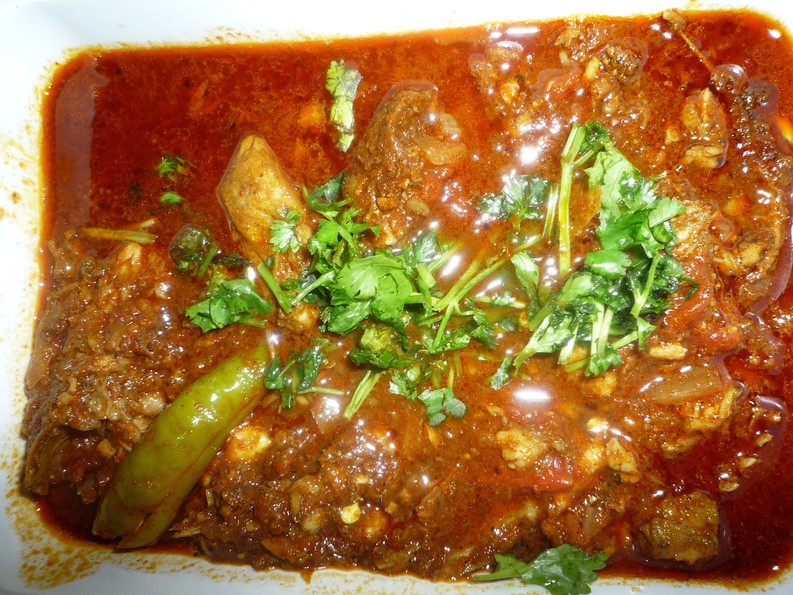 G'Gina's Andhra Chepala Pulusu (Tangy Tilapia Fish Curry)