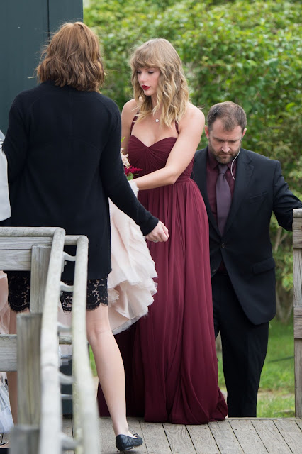 Red Carpet Dresses: Taylor Swift - Abigail’s Wedding 2017