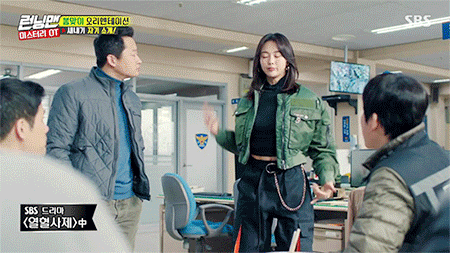 필요이상으로 많이 예뻐서 드라마 방해 중이라는 신인여배우