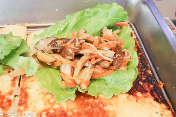 小青蛙美式素漢堡|平價素食漢堡巡迴胖卡，每天出現在不同地點