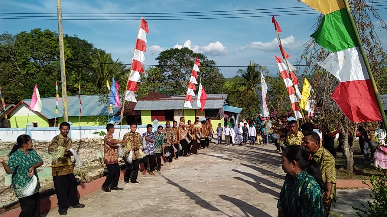 K E L A N I T: SENI DAN BUDAYA KEI MALUKU TENGGARA