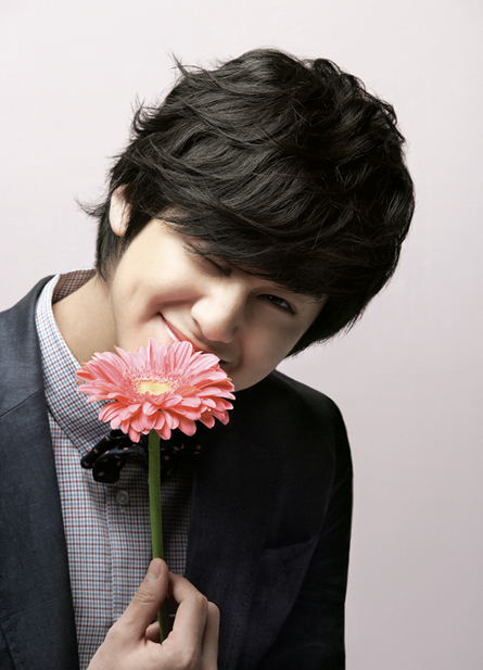 Корея мальчик цветок Корея мальчик цветок