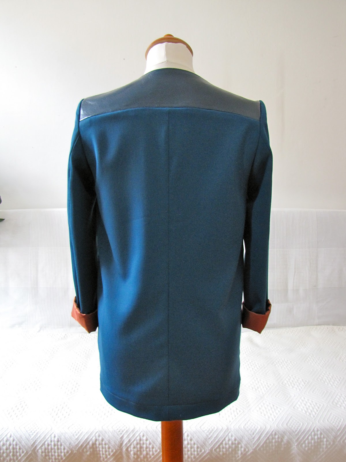 Of Dreams and Seams: Blazer - matching my me-made shoes