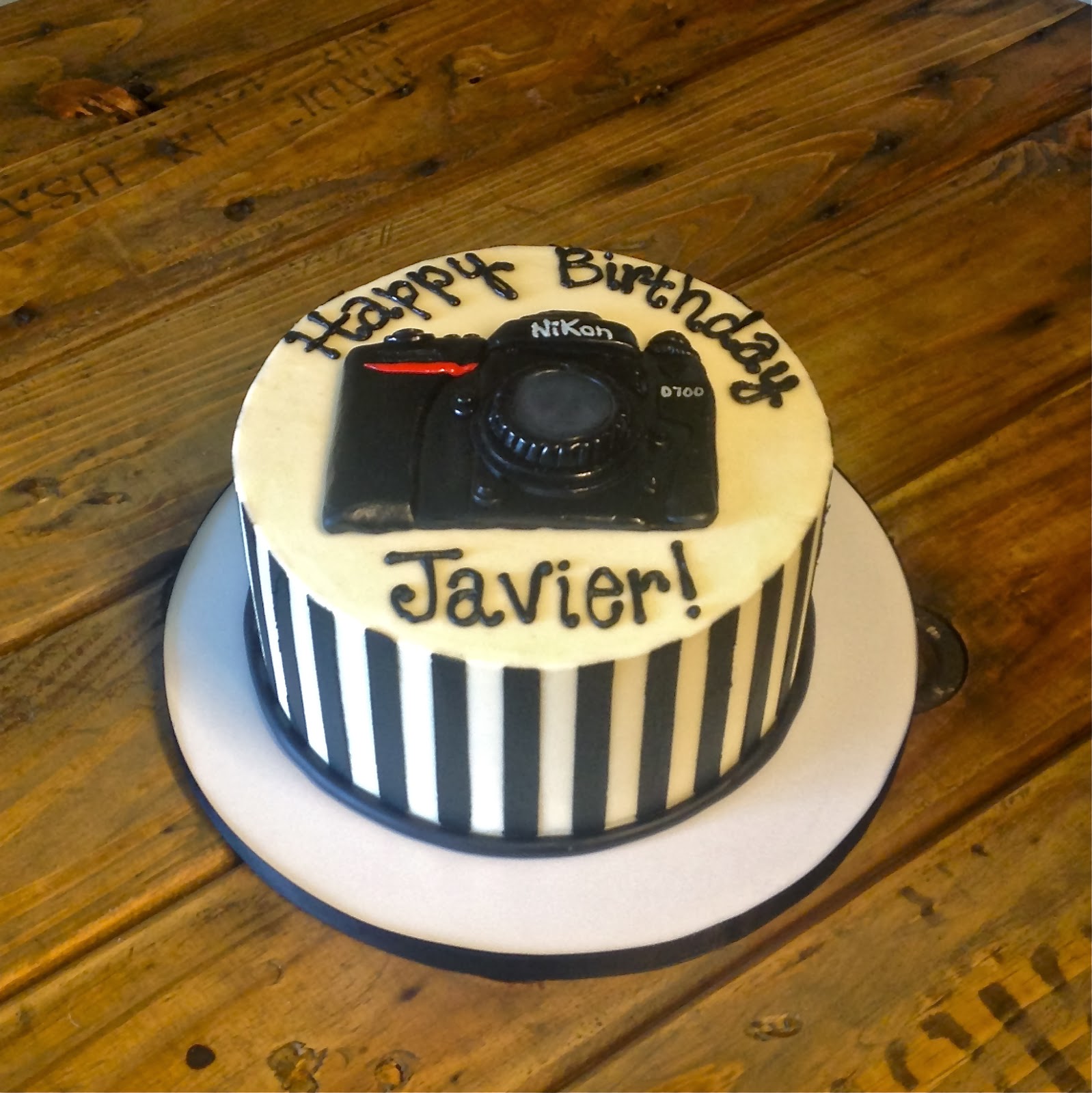 Sweet T's Cake Design Nikon 2D Camera Birthday Cake