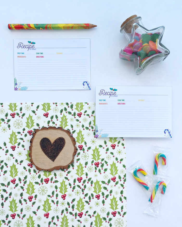 Freebie: Colorful Christmas Dinner Party Printable Stationery - La Lilú Free printable colorful recipe cards, cooking, entertaining, holiday planning, color wheel, color love