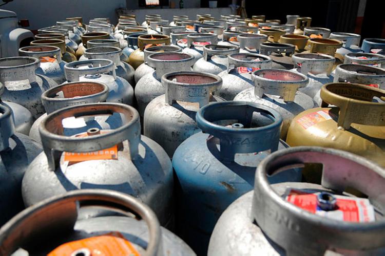 Estabelecimentos são autuados por aumento abusivo no preço do gás de cozinha