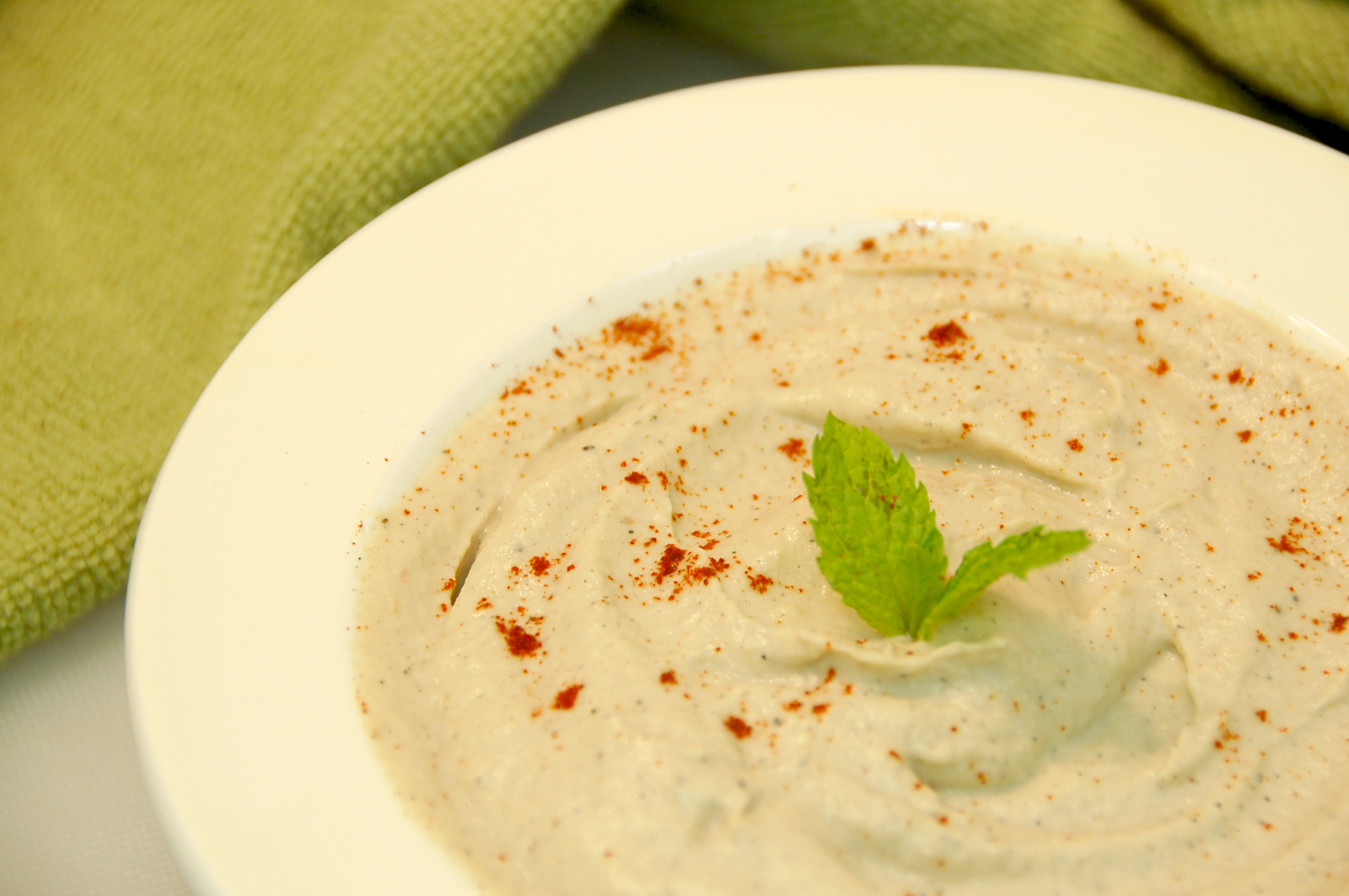 Baba Ghanoush (Lebanese Eggplant Dip)