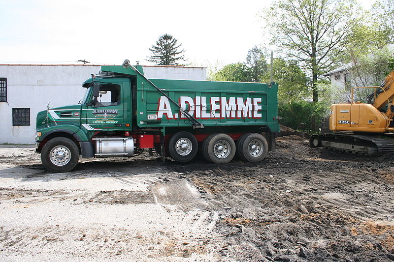Kopi Hangat: Kumpulan Foto Gambar Mobil Dump Truck